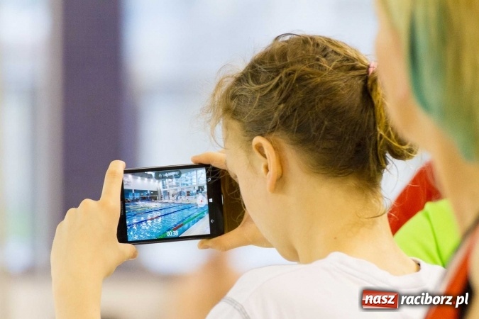 Zdjęcie w galerii na portalu naszraciborz.pl: Mistrzostwa Szkół Sportowych w pływaniu - FOTOREPORTAŻ wiadomości z regionu