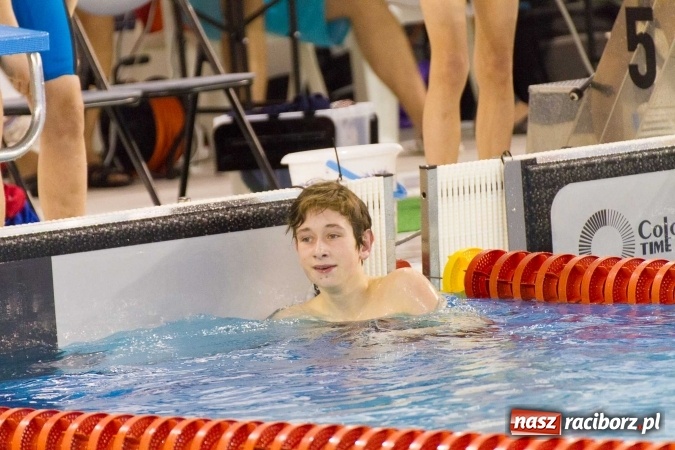 Zdjęcie w galerii na portalu naszraciborz.pl: Mistrzostwa Szkół Sportowych w pływaniu - FOTOREPORTAŻ wiadomości z regionu