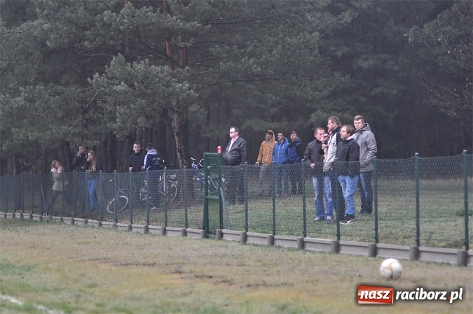Zdjęcie w galerii na portalu naszraciborz.pl: Zgoda Zawada Książęca pozostaje w fotelu lidera B klasy wiadomości z regionu