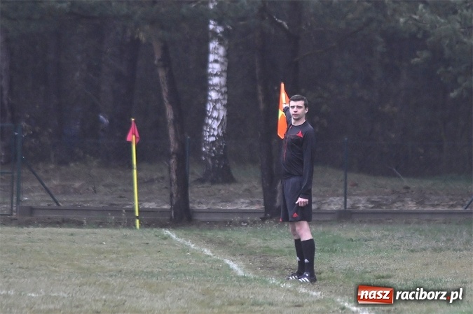 Zdjęcie w galerii na portalu naszraciborz.pl: Zgoda Zawada Książęca pozostaje w fotelu lidera B klasy wiadomości z regionu