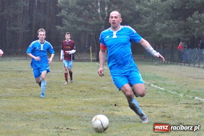 Zdjęcie w galerii na portalu naszraciborz.pl: Zgoda Zawada Książęca pozostaje w fotelu lidera B klasy wiadomości z regionu