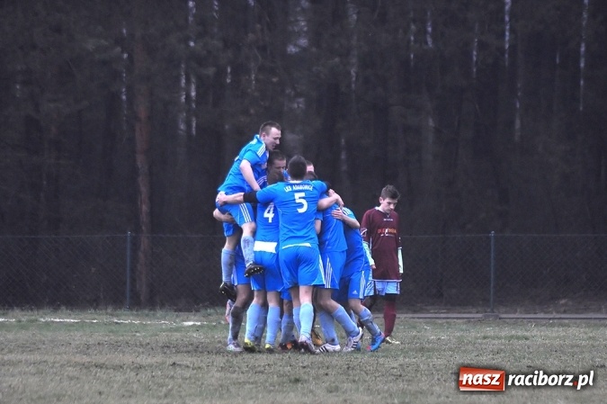 Zdjęcie w galerii na portalu naszraciborz.pl: Zgoda Zawada Książęca pozostaje w fotelu lidera B klasy wiadomości z regionu