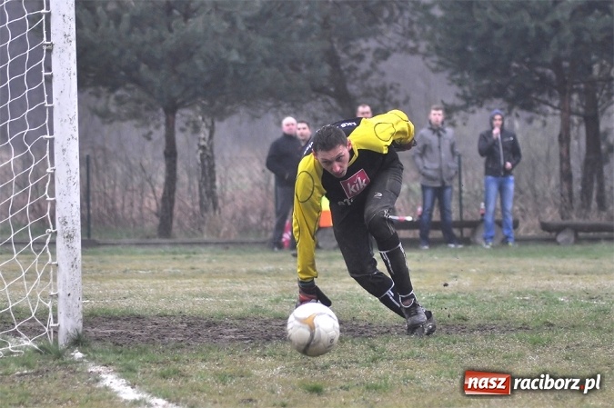 Zdjęcie w galerii na portalu naszraciborz.pl: Zgoda Zawada Książęca pozostaje w fotelu lidera B klasy wiadomości z regionu