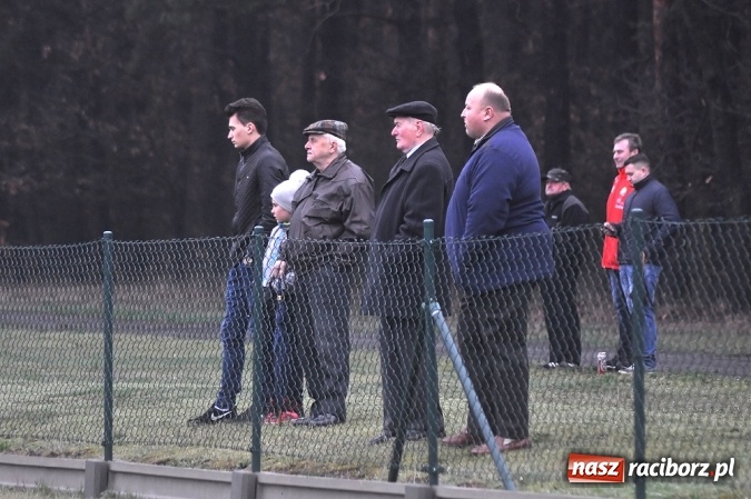 Zdjęcie w galerii na portalu naszraciborz.pl: Zgoda Zawada Książęca pozostaje w fotelu lidera B klasy wiadomości z regionu