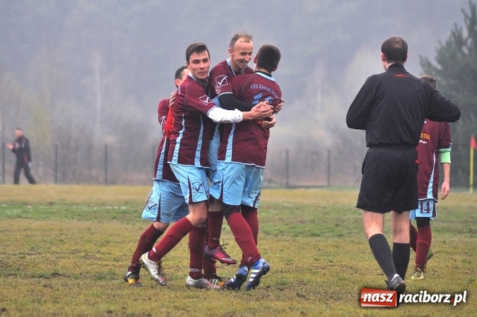 Zdjęcie w galerii na portalu naszraciborz.pl: Zgoda Zawada Książęca pozostaje w fotelu lidera B klasy wiadomości z regionu