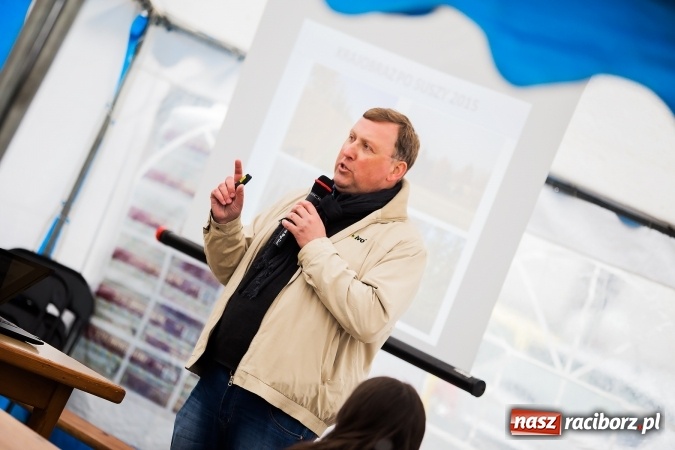 Zdjęcie w galerii na portalu naszraciborz.pl: Prelekcja w Agro Markecie przyciągnęła miłośników ogrodnictwa wiadomości z regionu