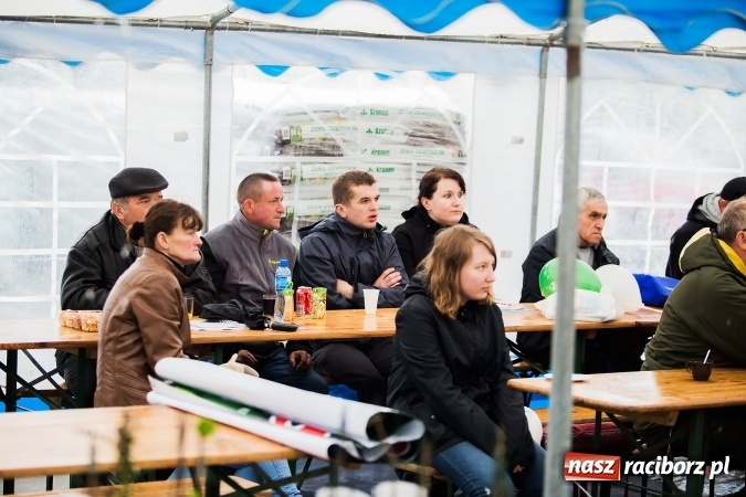 Zdjęcie w galerii na portalu naszraciborz.pl: Prelekcja w Agro Markecie przyciągnęła miłośników ogrodnictwa wiadomości z regionu