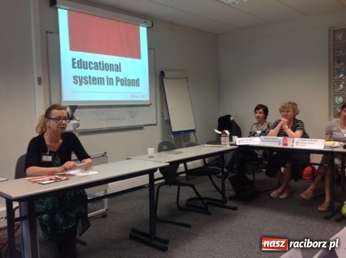 Zdjęcie w galerii na portalu naszraciborz.pl: Nauczyciele ze Szkoły Podstawowej nr 1 na kursach doskonalenia zawodowego w Europie  wiadomości z regionu