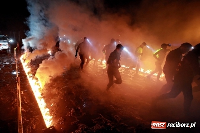 Zdjęcie w galerii na portalu naszraciborz.pl: Miał być Classic, a wyszedł Hardcore! Wyjątkowo ekstremalny Runmageddon szalał na hałdach w Zabrzu  wiadomości z regionu