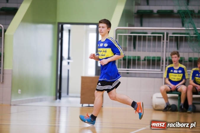 Zdjęcie w galerii na portalu naszraciborz.pl: Finały Miejskie Szkół Gimnazjalnych w Piłce Ręcznej Chłopców wiadomości z regionu