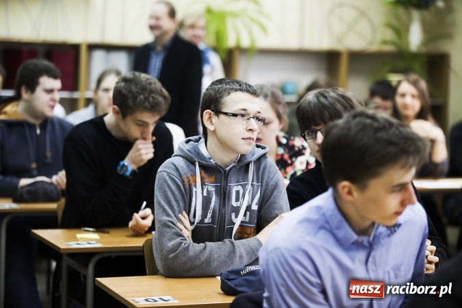 Zdjęcie w galerii na portalu naszraciborz.pl: II LO - konkurs matematyczny pogranicza WYNIKI wiadomości z regionu