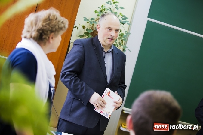 Zdjęcie w galerii na portalu naszraciborz.pl: II LO - konkurs matematyczny pogranicza WYNIKI wiadomości z regionu