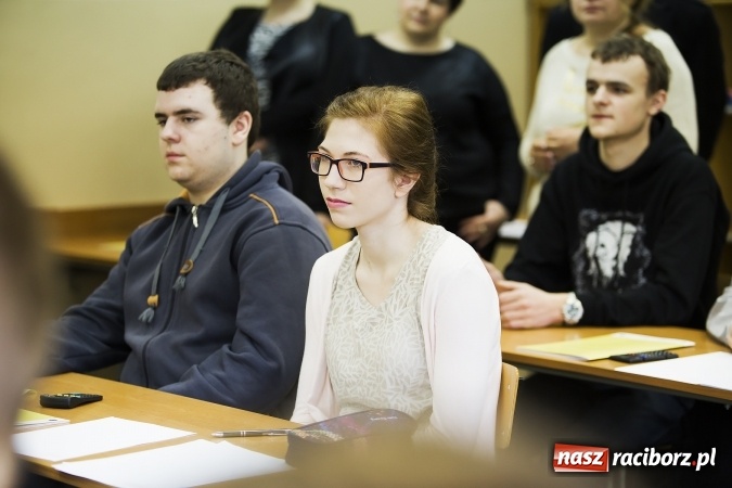 Zdjęcie w galerii na portalu naszraciborz.pl: II LO - konkurs matematyczny pogranicza WYNIKI wiadomości z regionu