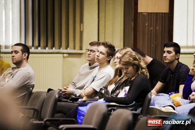 Zdjęcie w galerii na portalu naszraciborz.pl: O terroryzmie i nie tylko w PWSZ wiadomości z regionu