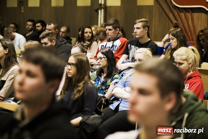 Zdjęcie w galerii na portalu naszraciborz.pl: O terroryzmie i nie tylko w PWSZ wiadomości z regionu