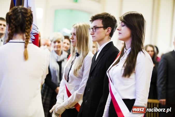 Zdjęcie w galerii na portalu naszraciborz.pl: W CKZiU nr 1 obchodzono święto Patrona wiadomości z regionu