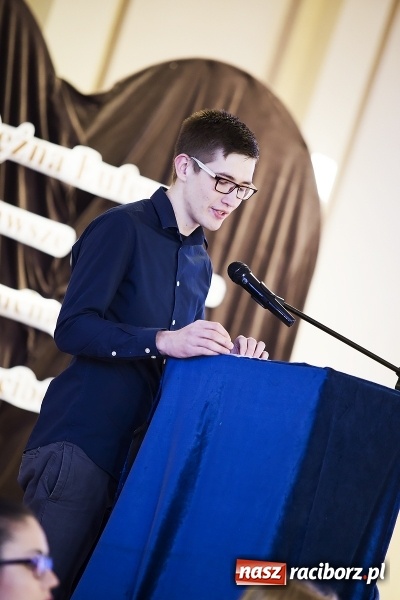 Zdjęcie w galerii na portalu naszraciborz.pl: W CKZiU nr 1 obchodzono święto Patrona wiadomości z regionu