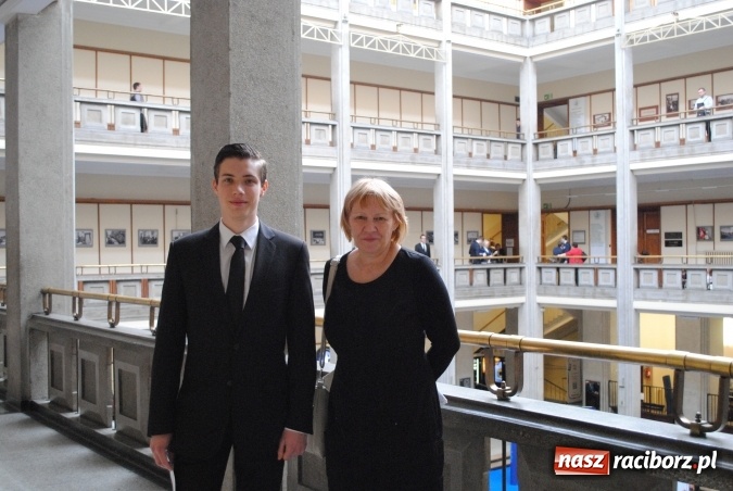 Zdjęcie w galerii na portalu naszraciborz.pl: Uczeń ZSOMS finalistą Ogólnopolskiej Olimpiady Podstaw Przedsiębiorczości  wiadomości z regionu