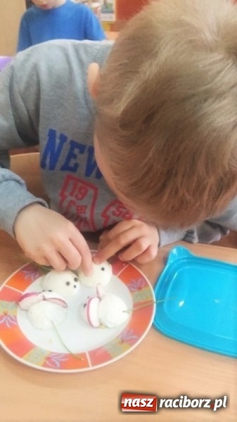 Zdjęcie w galerii na portalu naszraciborz.pl: Światowy Dzień Zdrowia w Szkole Podstawowej nr 4 wiadomości z regionu