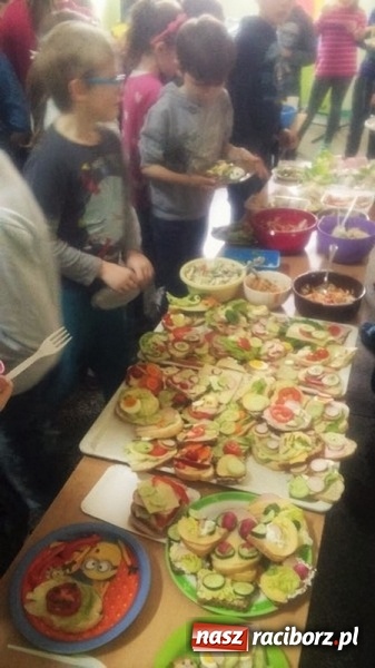 Zdjęcie w galerii na portalu naszraciborz.pl: Światowy Dzień Zdrowia w Szkole Podstawowej nr 4 wiadomości z regionu