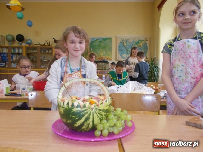 Zdjęcie w galerii na portalu naszraciborz.pl: Światowy Dzień Zdrowia w Szkole Podstawowej nr 4 wiadomości z regionu