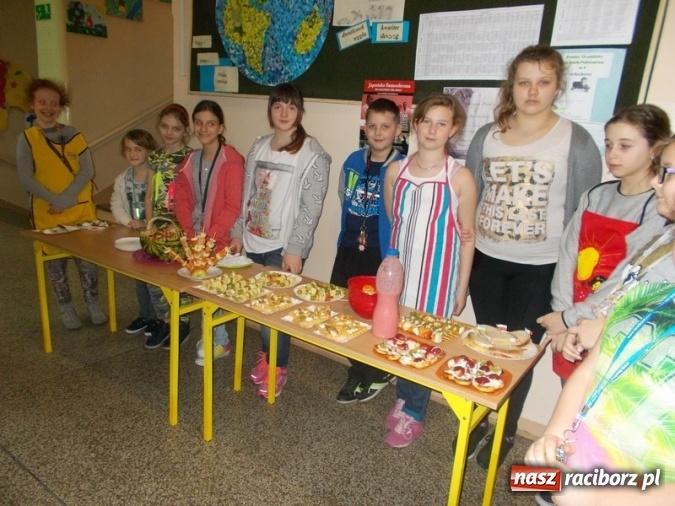 Zdjęcie w galerii na portalu naszraciborz.pl: Światowy Dzień Zdrowia w Szkole Podstawowej nr 4 wiadomości z regionu