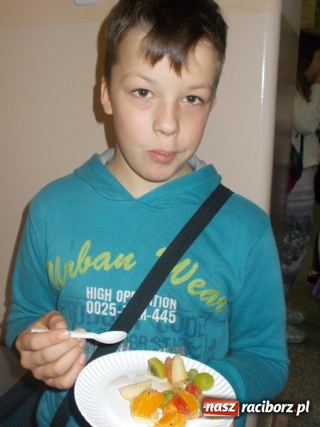 Zdjęcie w galerii na portalu naszraciborz.pl: Światowy Dzień Zdrowia w Szkole Podstawowej nr 4 wiadomości z regionu