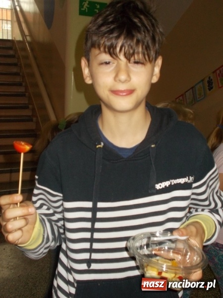 Zdjęcie w galerii na portalu naszraciborz.pl: Światowy Dzień Zdrowia w Szkole Podstawowej nr 4 wiadomości z regionu