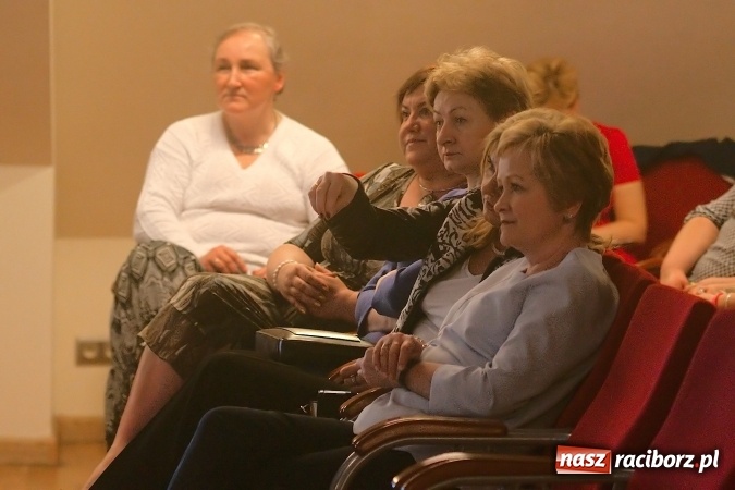 Zdjęcie w galerii na portalu naszraciborz.pl: Wychowawcze aspekty sportu - konferencja na Zamku Piastowskim w Raciborzu wiadomości z regionu