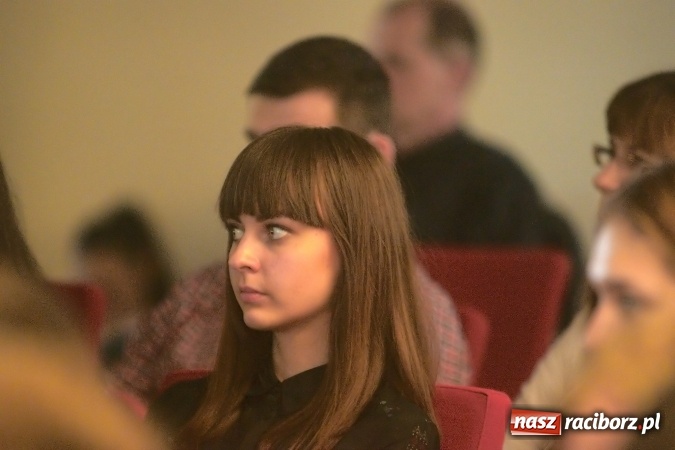 Zdjęcie w galerii na portalu naszraciborz.pl: Wychowawcze aspekty sportu - konferencja na Zamku Piastowskim w Raciborzu wiadomości z regionu