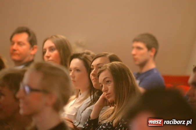 Zdjęcie w galerii na portalu naszraciborz.pl: Wychowawcze aspekty sportu - konferencja na Zamku Piastowskim w Raciborzu wiadomości z regionu