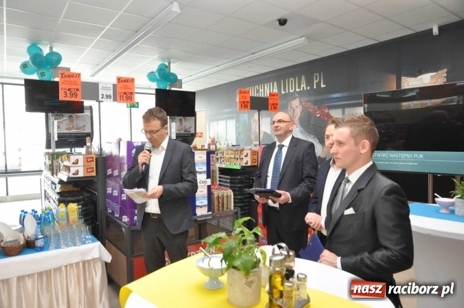 Zdjęcie w galerii na portalu naszraciborz.pl: Dziś dla VIP-ów, jutro dla wszystkich wiadomości z regionu