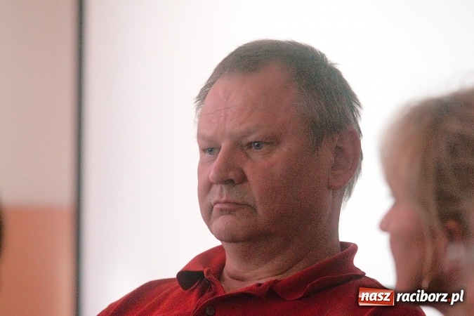 Zdjęcie w galerii na portalu naszraciborz.pl: Królowa sportu w godnych warunkach. Konsultacje w Urzędzie Miasta wiadomości z regionu