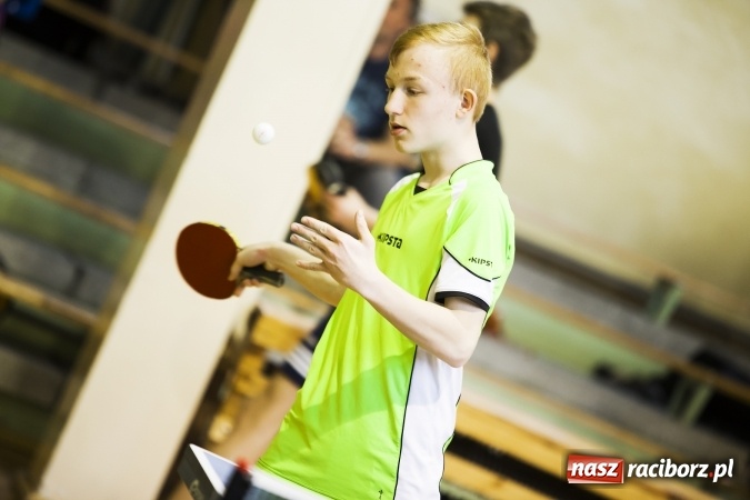 Zdjęcie w galerii na portalu naszraciborz.pl: Szonowice i Krzanowice drużynowymi mistrzami powiatu w tenisie stołowym  wiadomości z regionu