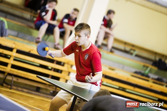 Zdjęcie w galerii na portalu naszraciborz.pl: Szonowice i Krzanowice drużynowymi mistrzami powiatu w tenisie stołowym  wiadomości z regionu