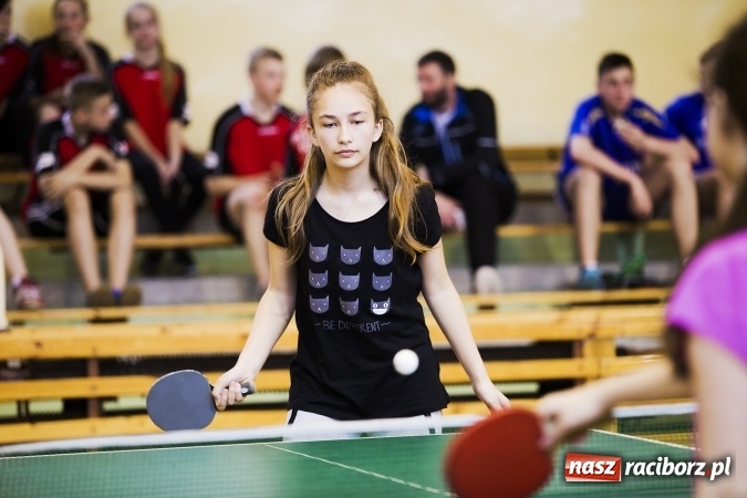 Zdjęcie w galerii na portalu naszraciborz.pl: Szonowice i Krzanowice drużynowymi mistrzami powiatu w tenisie stołowym  wiadomości z regionu