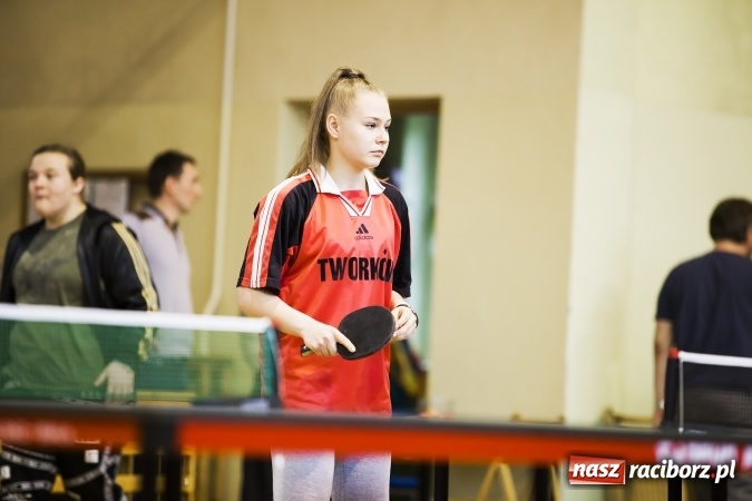 Zdjęcie w galerii na portalu naszraciborz.pl: Szonowice i Krzanowice drużynowymi mistrzami powiatu w tenisie stołowym  wiadomości z regionu