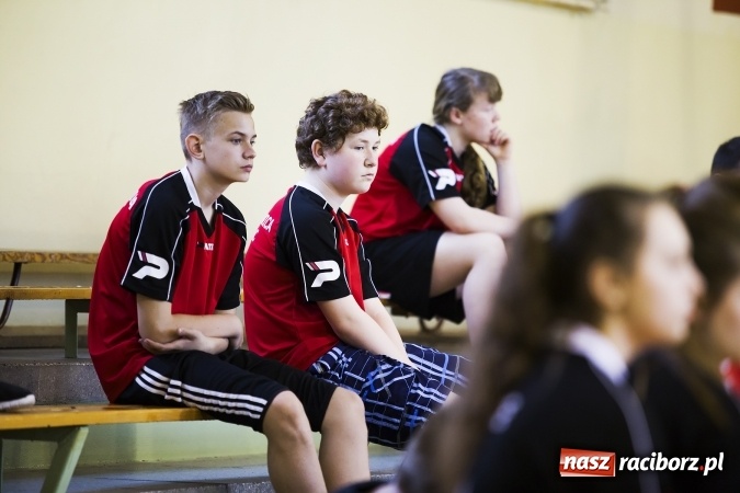 Zdjęcie w galerii na portalu naszraciborz.pl: Szonowice i Krzanowice drużynowymi mistrzami powiatu w tenisie stołowym  wiadomości z regionu