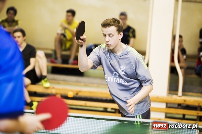 Zdjęcie w galerii na portalu naszraciborz.pl: Szonowice i Krzanowice drużynowymi mistrzami powiatu w tenisie stołowym  wiadomości z regionu