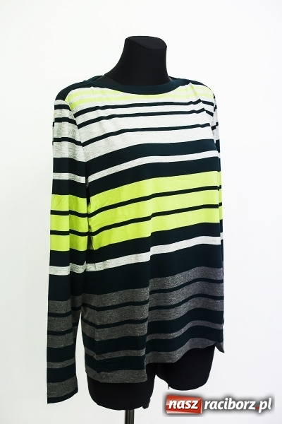 Zdjęcie w galerii na portalu naszraciborz.pl: MODA XXL W OUTLET DE LUXX wiadomości z regionu