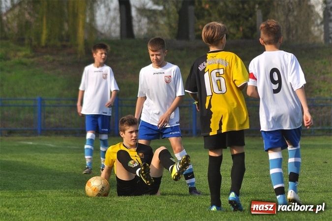 Zdjęcie w galerii na portalu naszraciborz.pl: Młodzi Unici przegrali z Ruchem wiadomości z regionu
