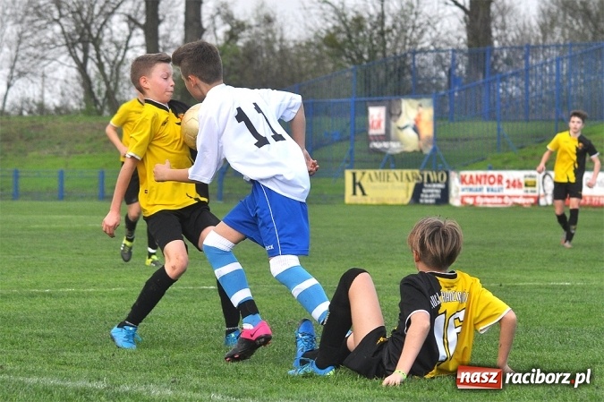 Zdjęcie w galerii na portalu naszraciborz.pl: Młodzi Unici przegrali z Ruchem wiadomości z regionu
