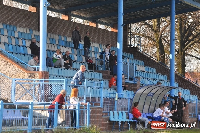 Zdjęcie w galerii na portalu naszraciborz.pl: Młodzi Unici przegrali z Ruchem wiadomości z regionu