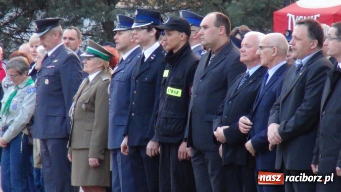 Zdjęcie w galerii na portalu naszraciborz.pl: Międzynarodowy Dzień Pamięci Ofiar Katynia. Apel Poległych w Kuźni Raciborskiej wiadomości z regionu
