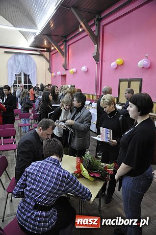 Zdjęcie w galerii na portalu naszraciborz.pl: Promocja książek o KRZANOWICACH wiadomości z regionu