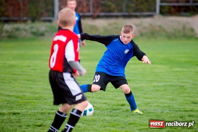Zdjęcie w galerii na portalu naszraciborz.pl: Młodziki: Derby Raciborza dla Studziennej wiadomości z regionu