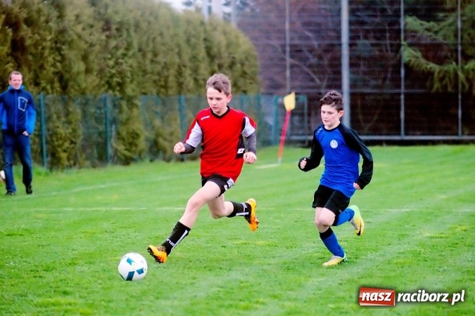 Zdjęcie w galerii na portalu naszraciborz.pl: Młodziki: Derby Raciborza dla Studziennej wiadomości z regionu
