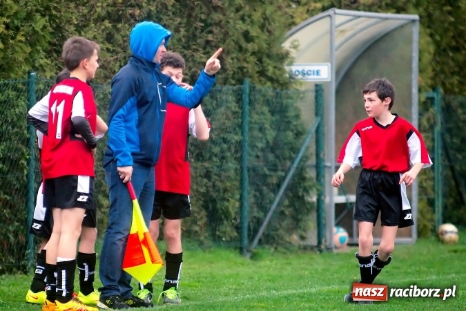 Zdjęcie w galerii na portalu naszraciborz.pl: Młodziki: Derby Raciborza dla Studziennej wiadomości z regionu