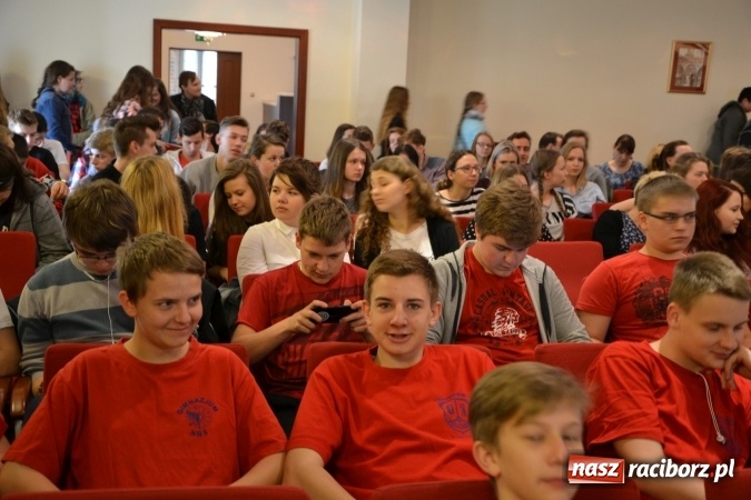 Zdjęcie w galerii na portalu naszraciborz.pl: 7. Przegląd filmowy Echa Katynia za nami  wiadomości z regionu