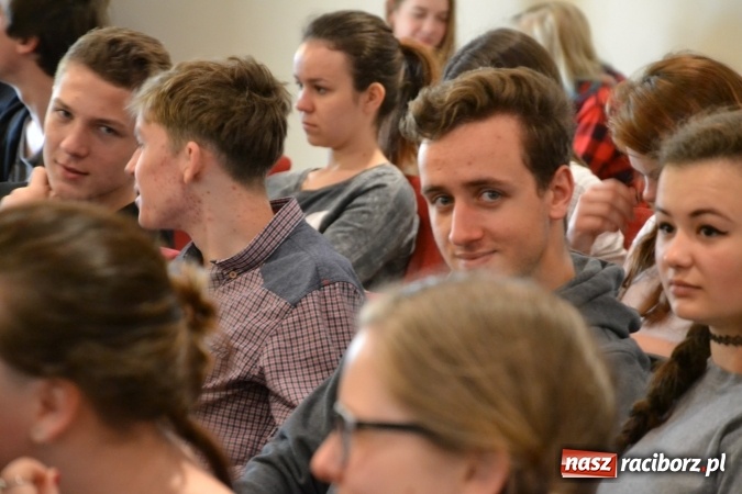 Zdjęcie w galerii na portalu naszraciborz.pl: 7. Przegląd filmowy Echa Katynia za nami  wiadomości z regionu